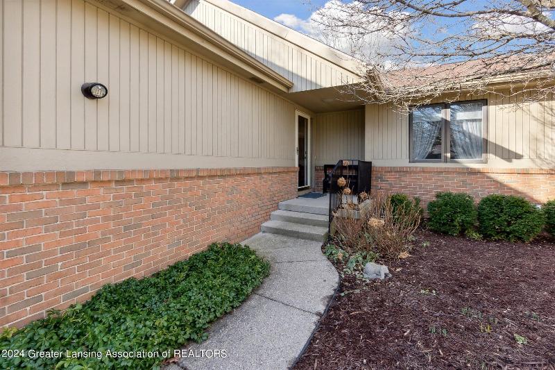 Listing Photo for 5247 Golden Circle Circle