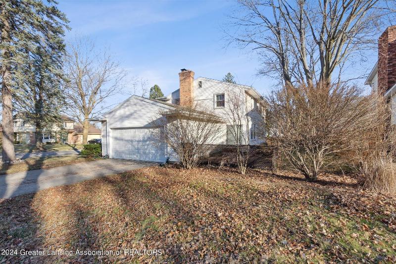 Listing Photo for 2615 Oban Road