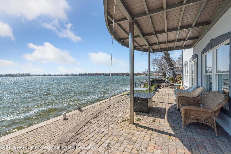 Listing Photo for 1233 N Shore Drive