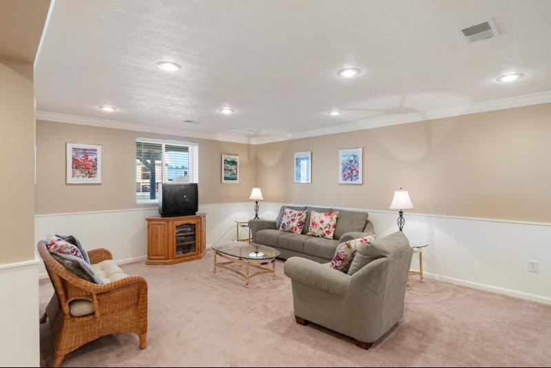 Listing Photo for 1502 Castle Drive 36