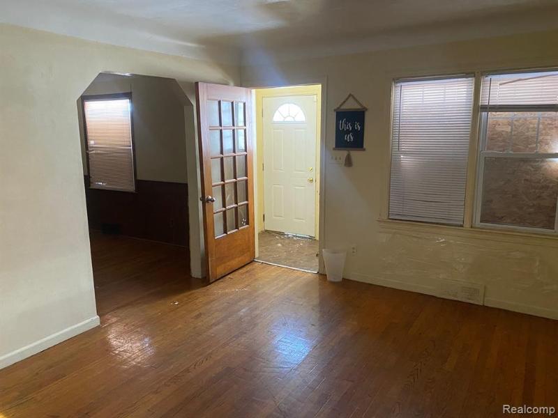 Listing Photo for 18508 Runyon Street