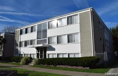 Listing Photo for 15097 Greenfield Road #6