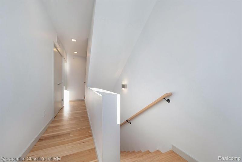 Listing Photo for 1454 Townsend Street 31
