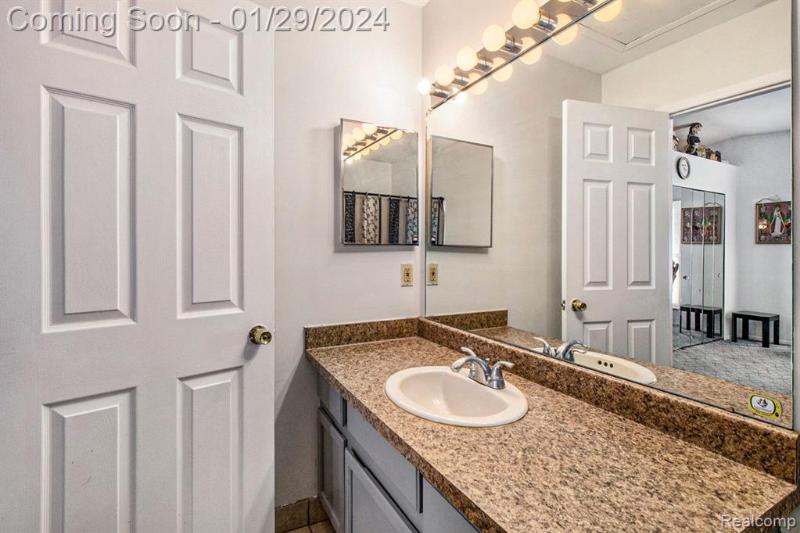 Listing Photo for 31184 Country Way 24