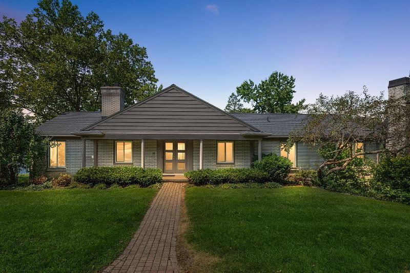 6794 Valley Spring Road, Bloomfield Hills