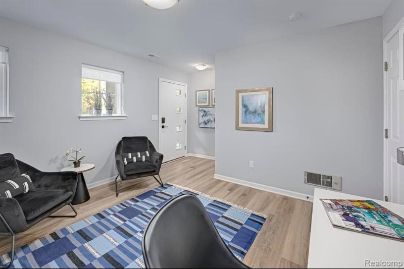 Listing Photo for 5139 Avery Street #21