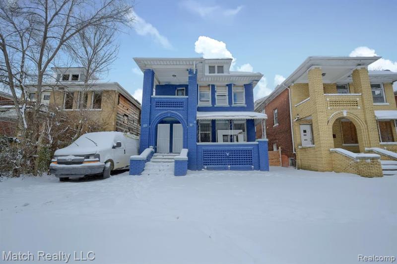 Listing Photo for 2979 W Grand Street
