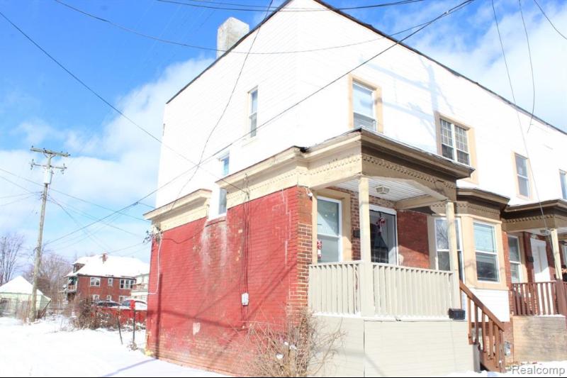 Listing Photo for 5907 Iroquois Street