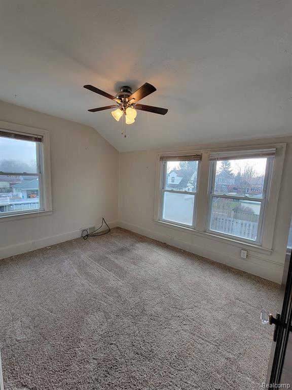 Listing Photo for 353 Kings Hwy #2