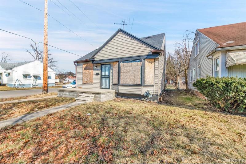 Listing Photo for 8910 Vaughan Street