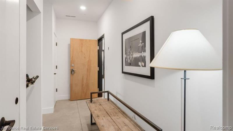 Listing Photo for 1201 Woodward Unit 10 Heights