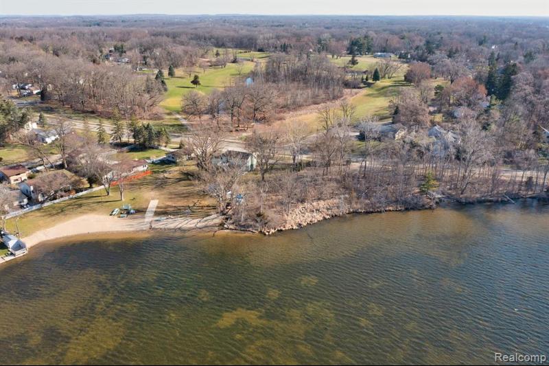 Listing Photo for 2585 Loon Lake Road