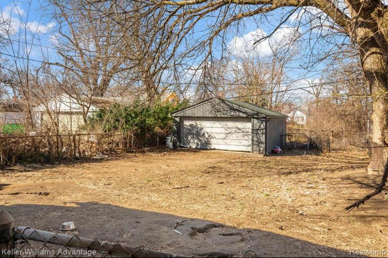 Listing Photo for 19015 Riverview Street