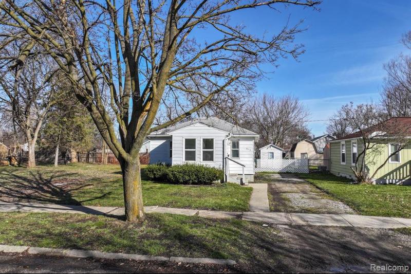 Listing Photo for 3713 Pitkin Avenue