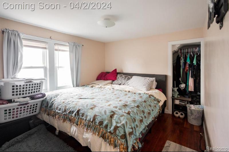 Listing Photo for 100 Andresen Court