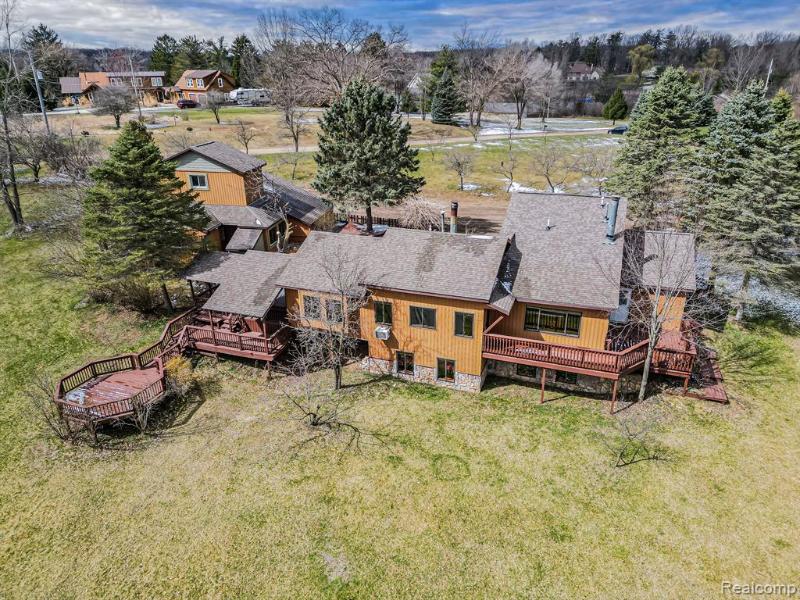 Listing Photo for 13189 Oyster Lake Road