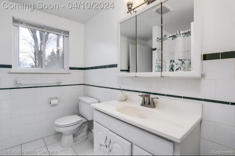 Listing Photo for 14026 Sunset Street