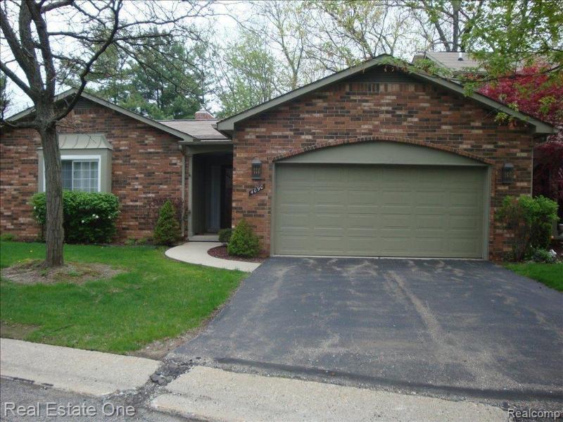 Listing Photo for 4090 Justin Court