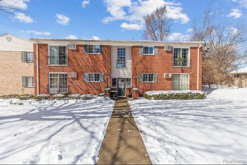 Listing Photo for 401 Miller Avenue 206