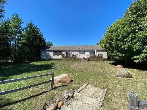 Listing Photo for 7038 Lakeshore Road N
