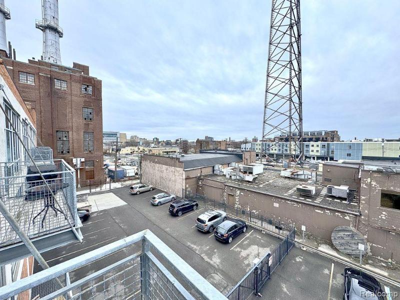 Listing Photo for 55 W Canfield Street 303