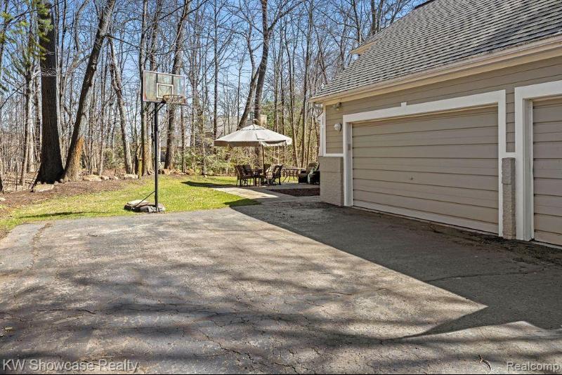 Listing Photo for 5910 Lynne Hollow Drive