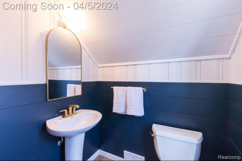 Listing Photo for 1209 Brys Drive