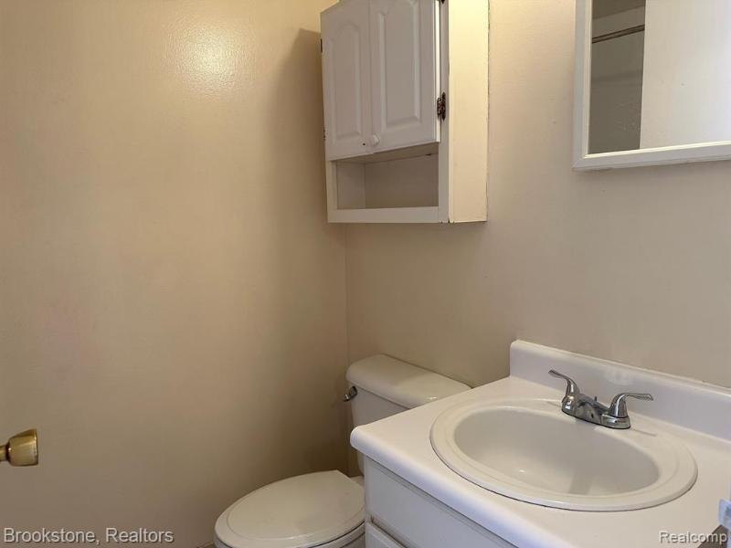 Listing Photo for 35121 Turner Drive 19