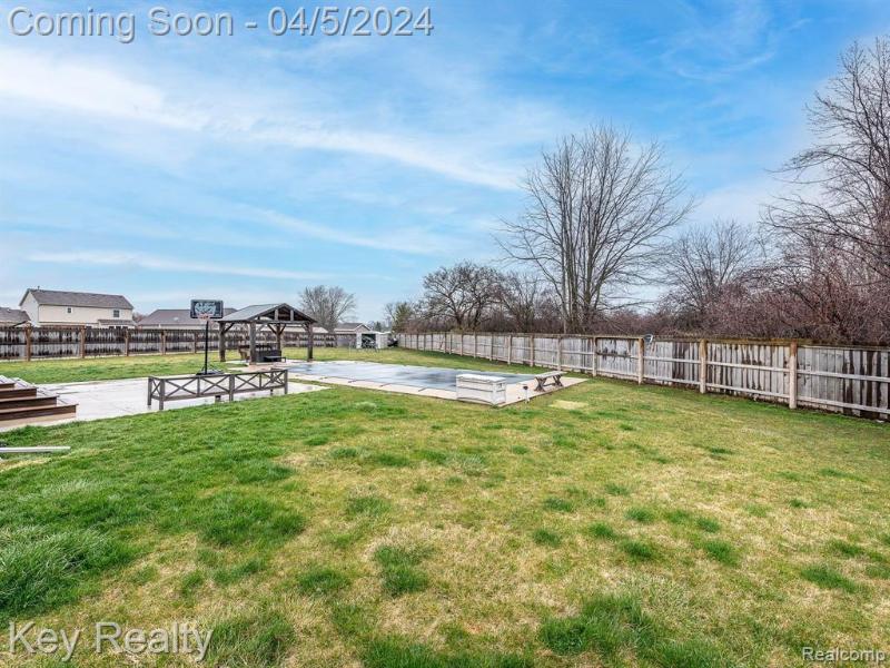 Listing Photo for 4845 Southpointe Parkway