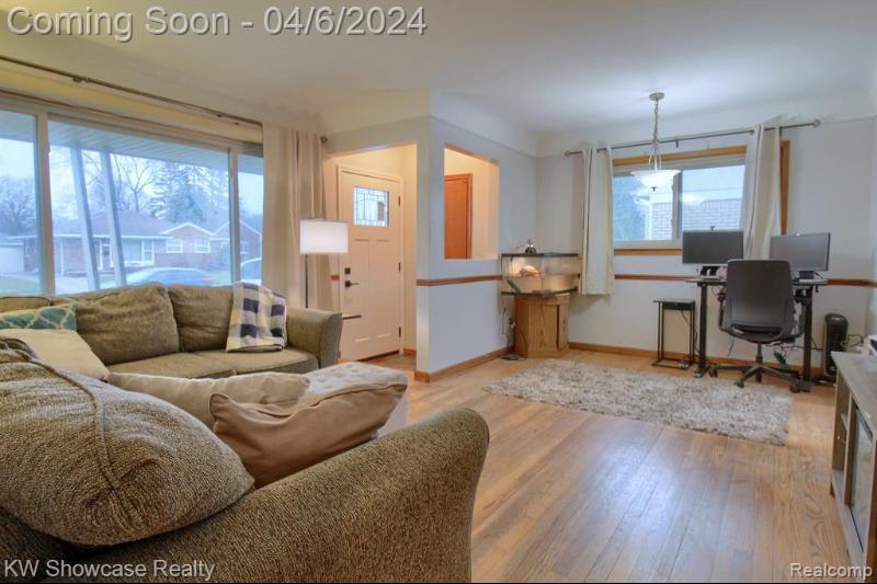 Listing Photo for 13501 Farley