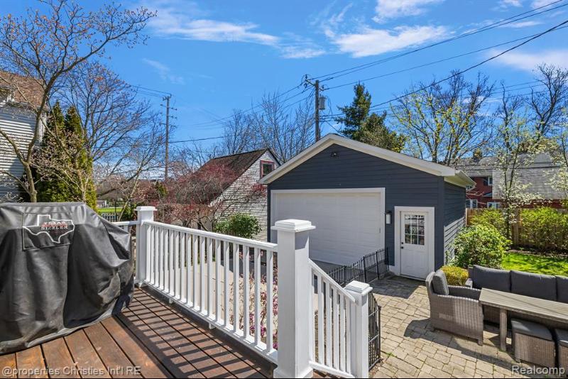 Listing Photo for 968 Oakland Avenue