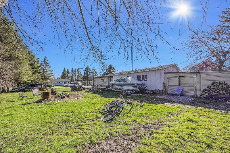 Listing Photo for 7385 Woodbine Road