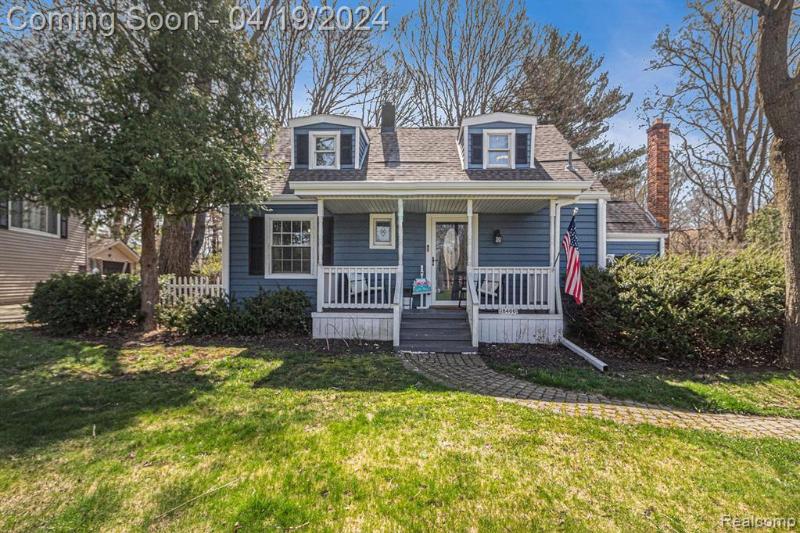 Listing Photo for 18400 Brentwood Street