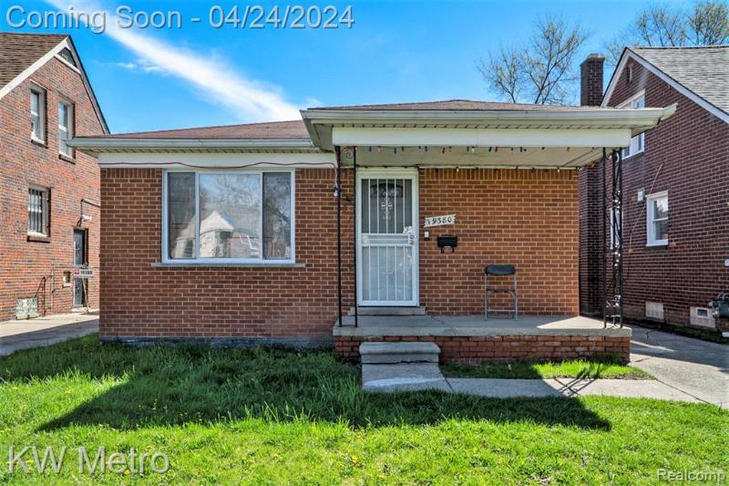 Listing Photo for 19380 Fairport Street