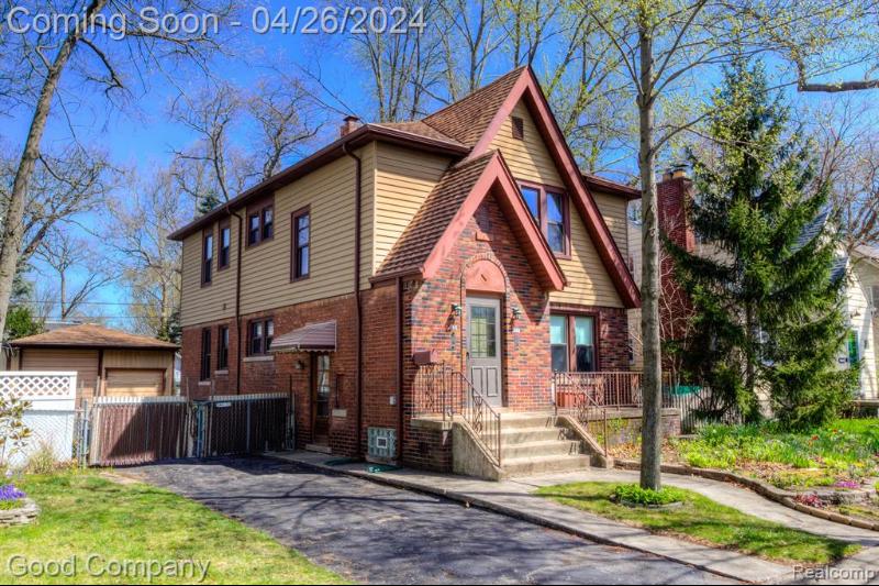 Listing Photo for 380 W Cambourne Street