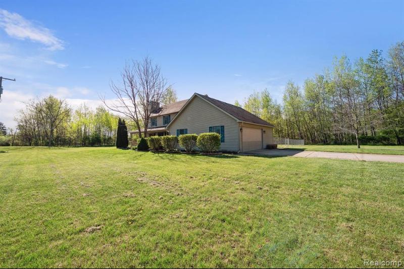 Listing Photo for 11275 W Coon Lake Road