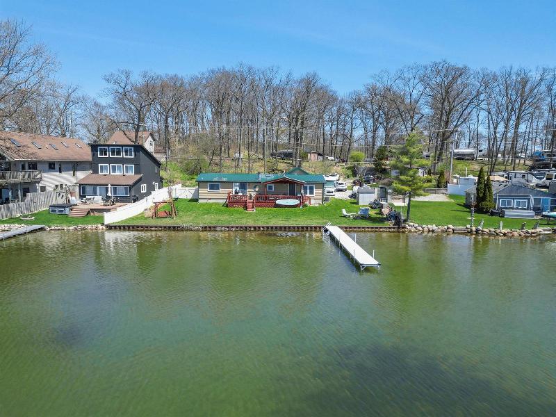 Listing Photo for 3603 Lakeshore Drive