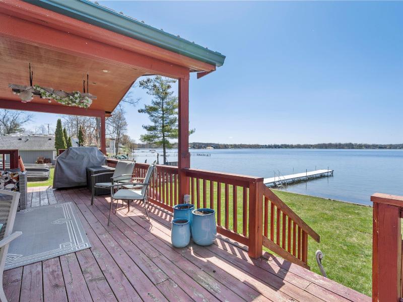 Listing Photo for 3603 Lakeshore Drive