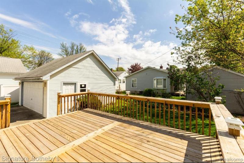 Listing Photo for 4292 Griffith Avenue