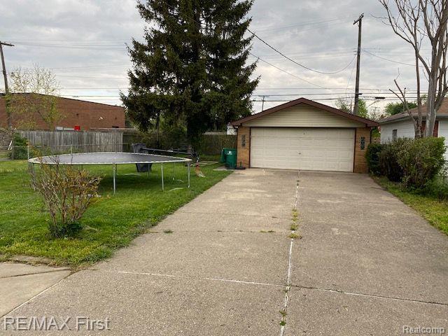 Listing Photo for 16585 Forest Avenue