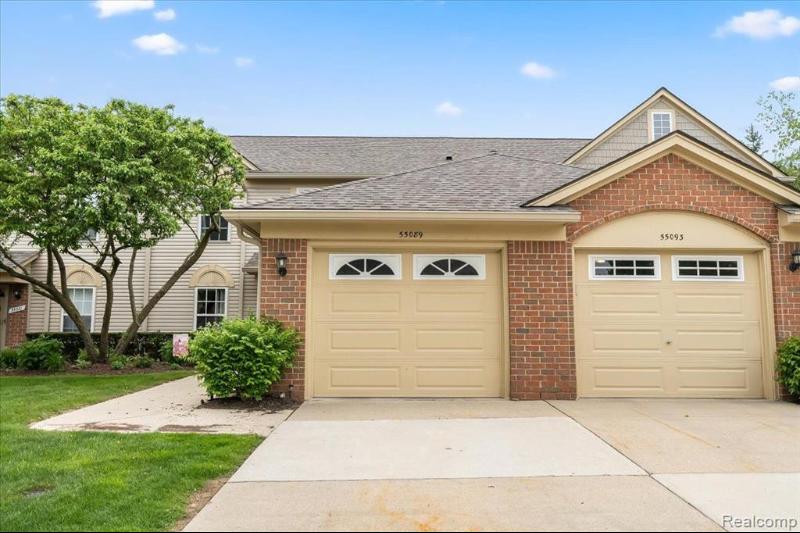 55089 Westchester Drive, Shelby Township