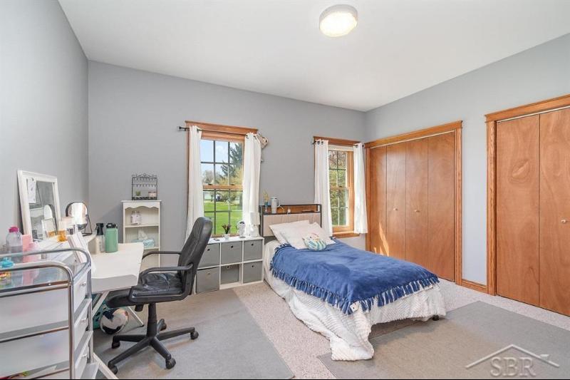Listing Photo for 900 Kennely