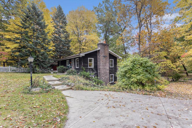 Listing Photo for 1025 Schuring Road