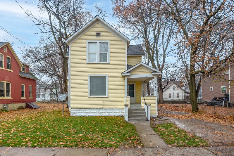 Listing Photo for 410 Norway Avenue