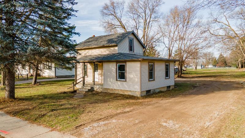 Listing Photo for 758 Ionia Road