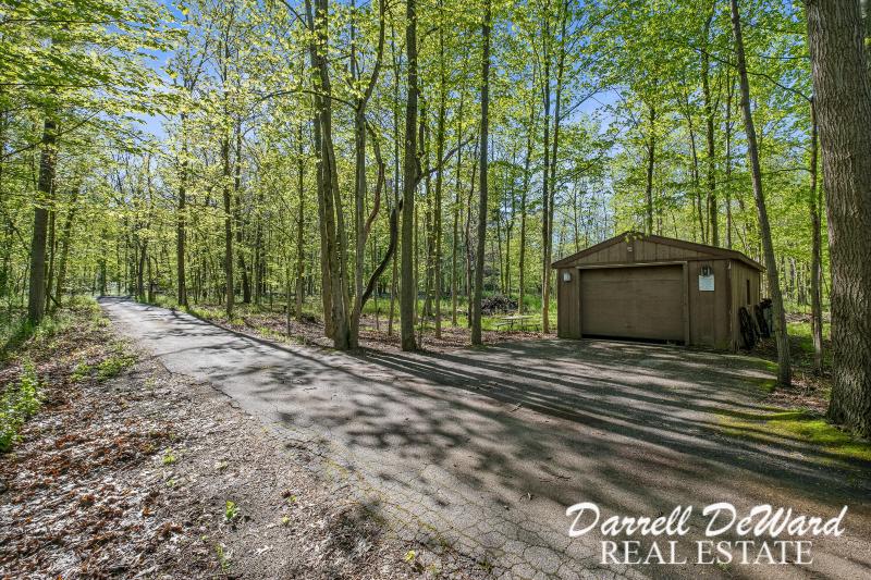 Listing Photo for 7251 Thornapple Dales Drive Se