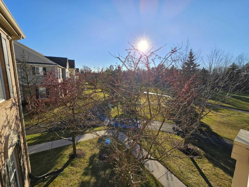 Listing Photo for 2048 Pinecroft Drive