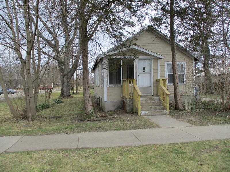 Listing Photo for 226 N Maple Street