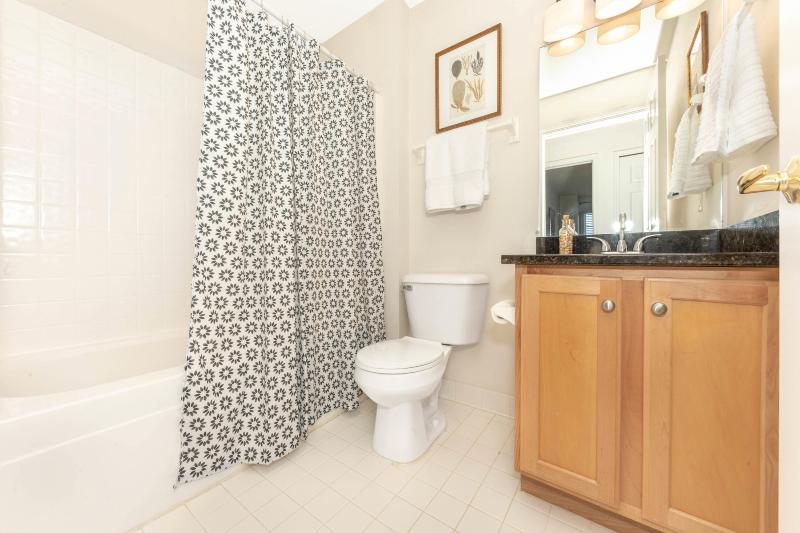 Listing Photo for 2762 Barclay Way
