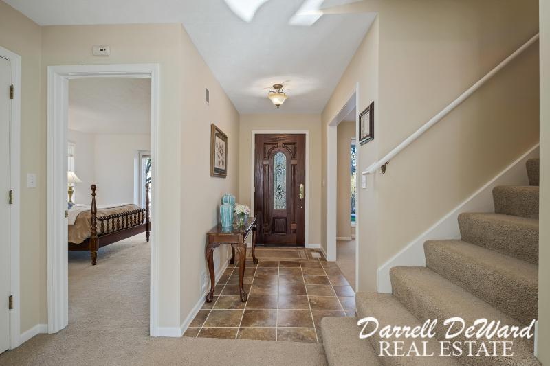 Listing Photo for 4763 Windcliff Drive Ne